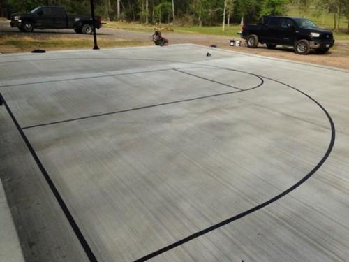 court striping